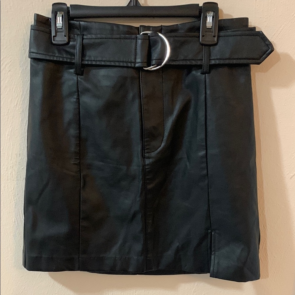 Forever 21 Faux Leather Black Mini Pencil Skirt Pleated Work